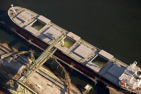 loading sulfur in vessel loading sulphur in vessel